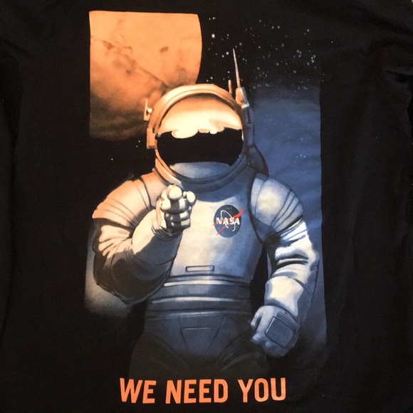 Land’s End long sleeve NASA shirt - Picture 2 of 3